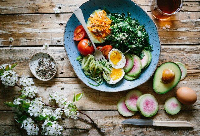 Catering dietetyczny Kraków – jakie są zalety diety pudełkowej?