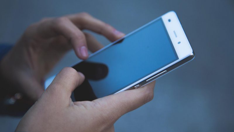 zepsuty telefon